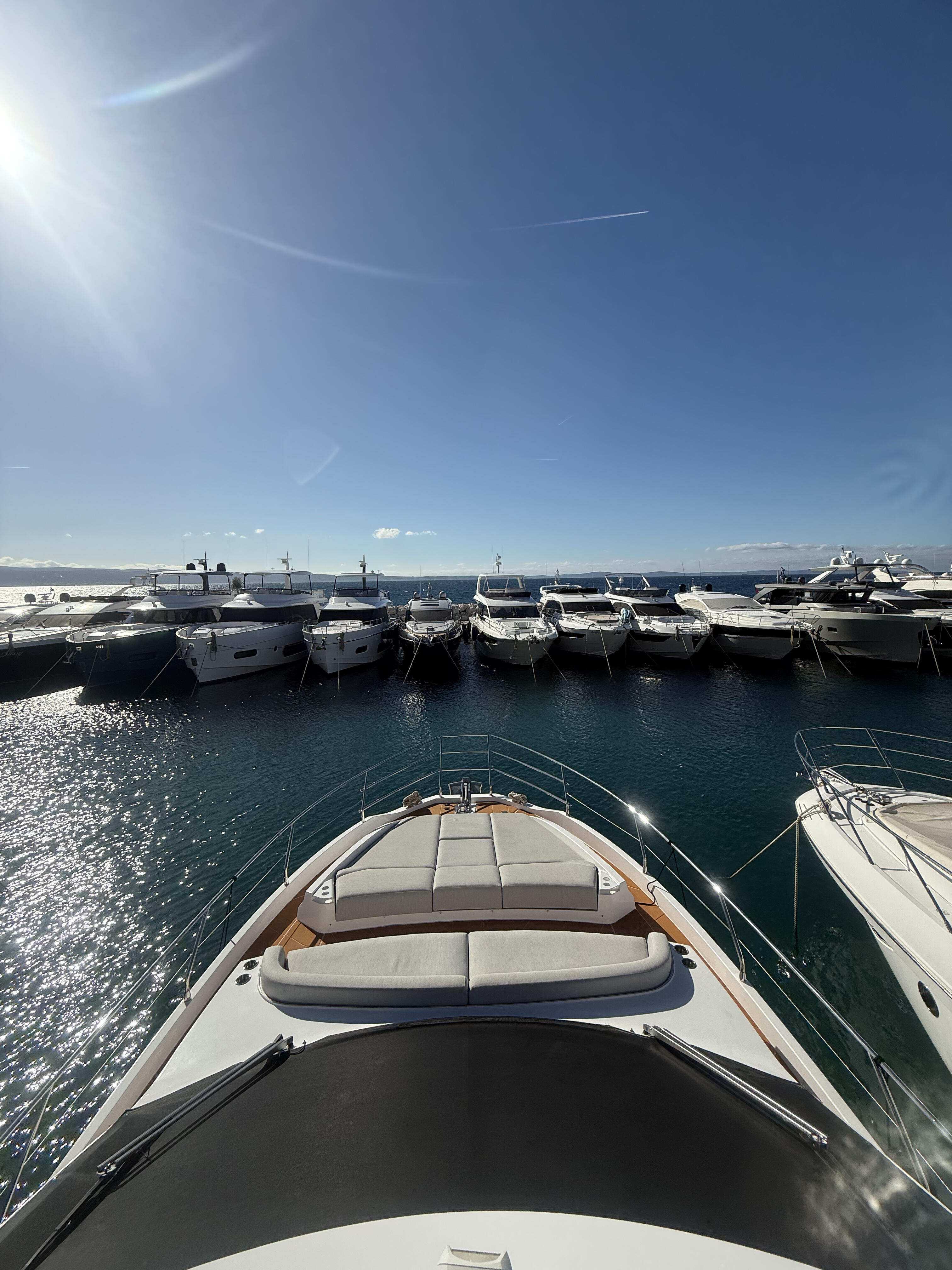 Motoryacht 