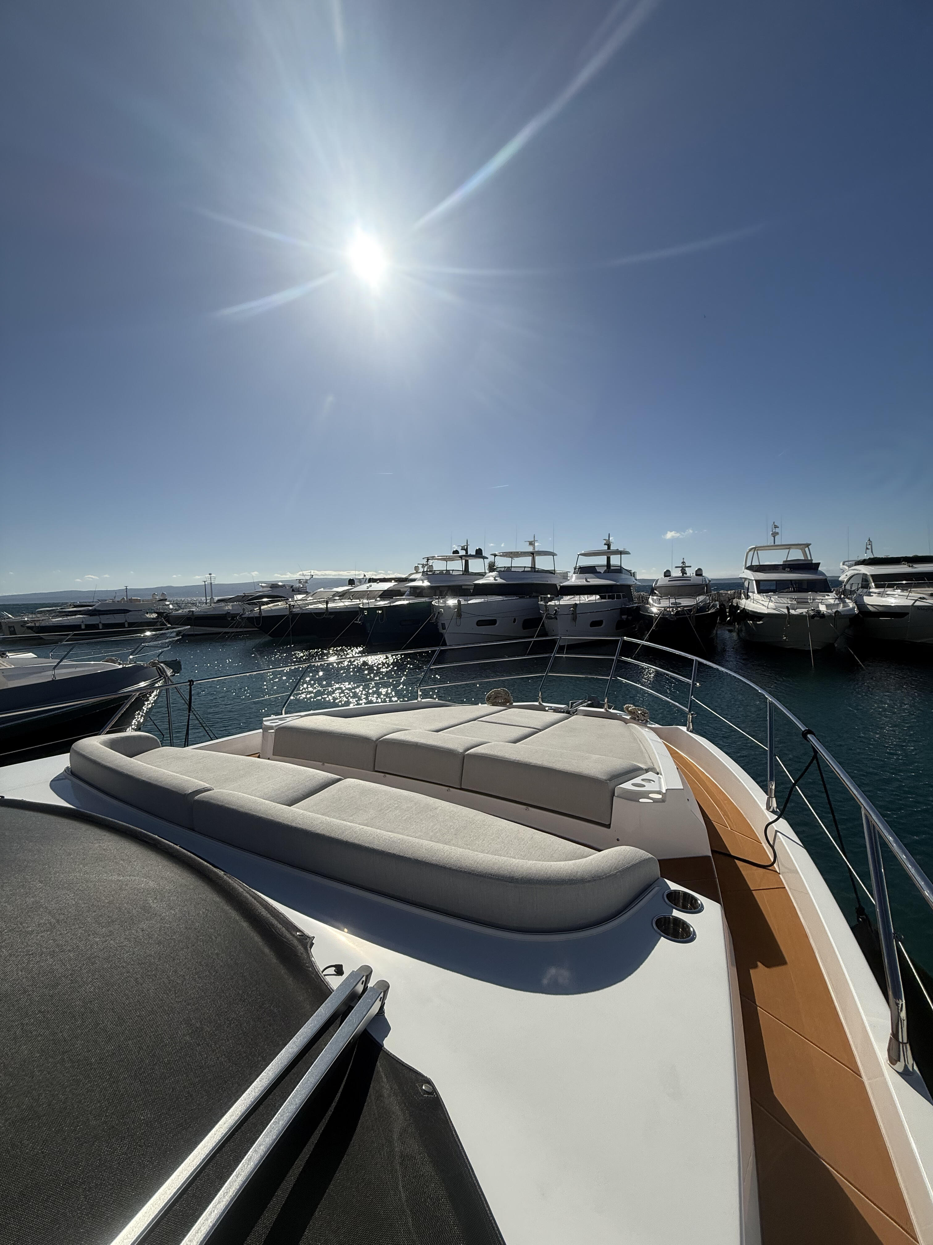 Motoryacht 