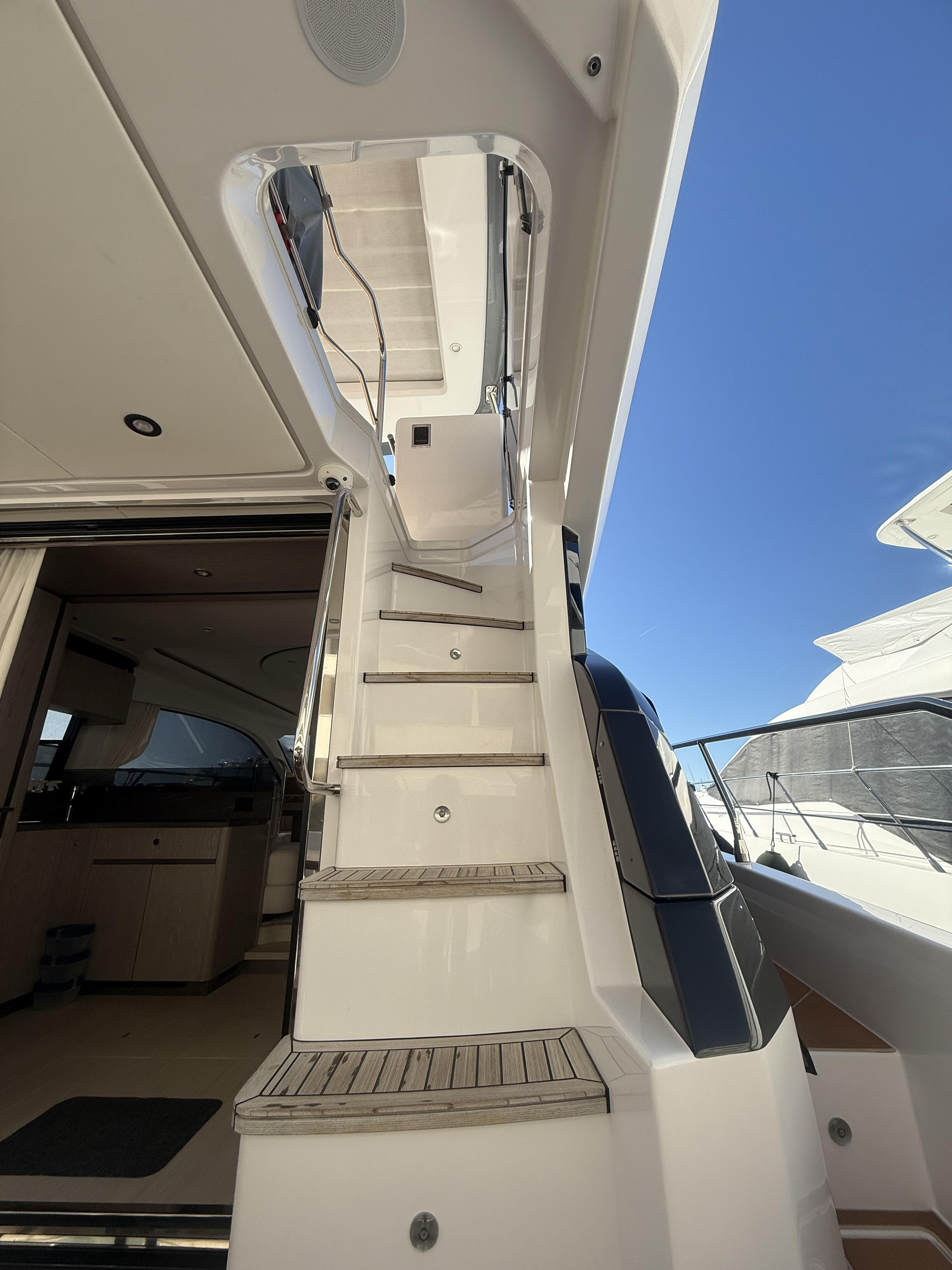 Motoryacht 