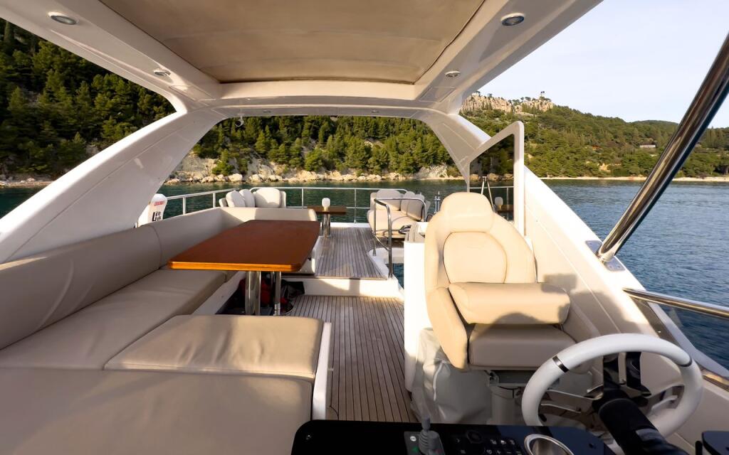 Motoryacht 