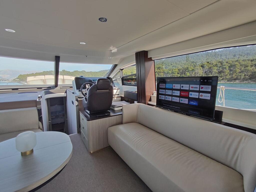 Motoryacht 