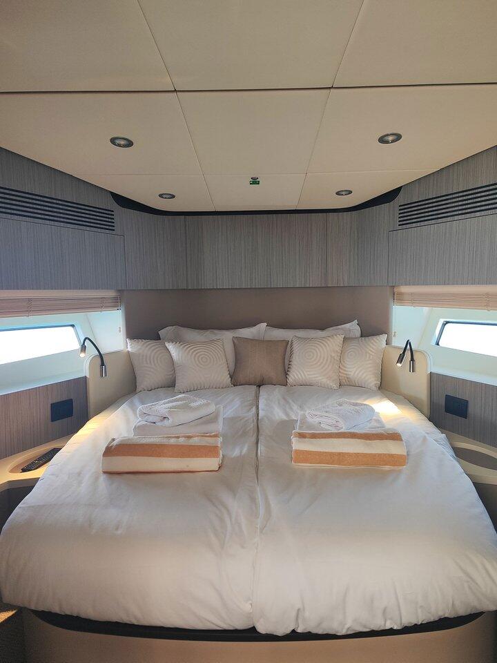 Motoryacht 