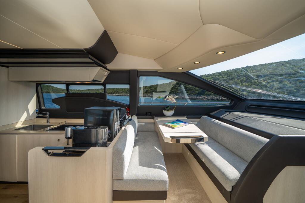 Motoryacht 
