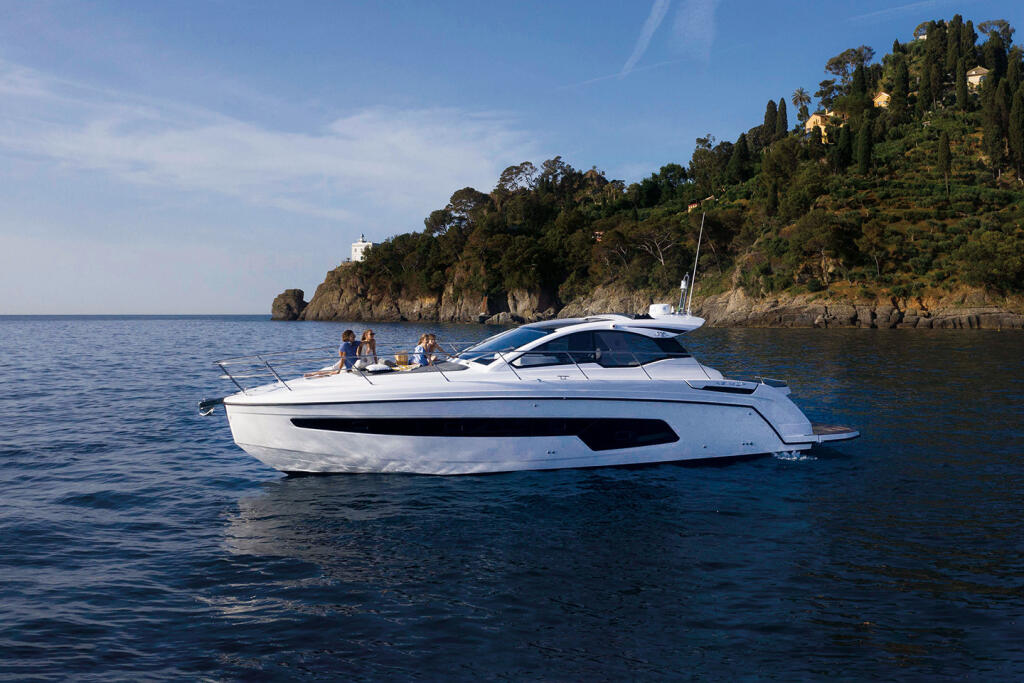 Motoryacht 