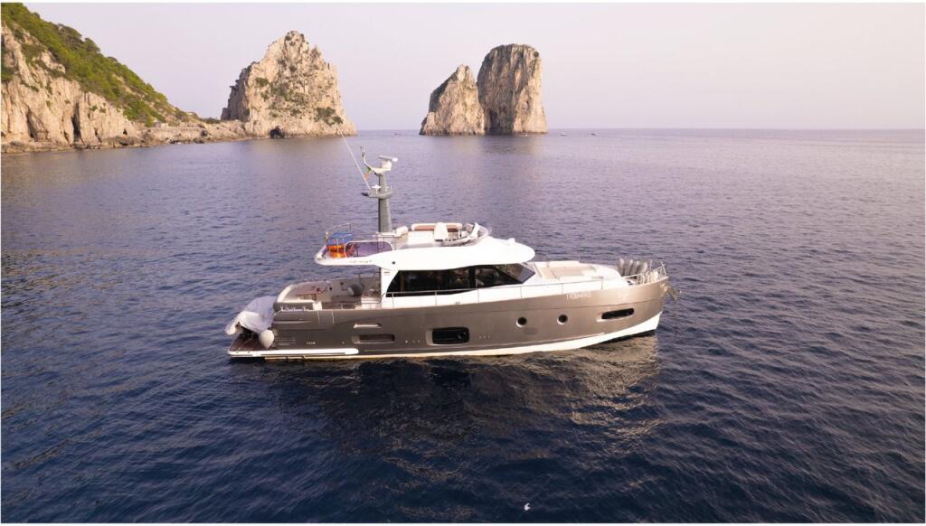 Motoryacht 