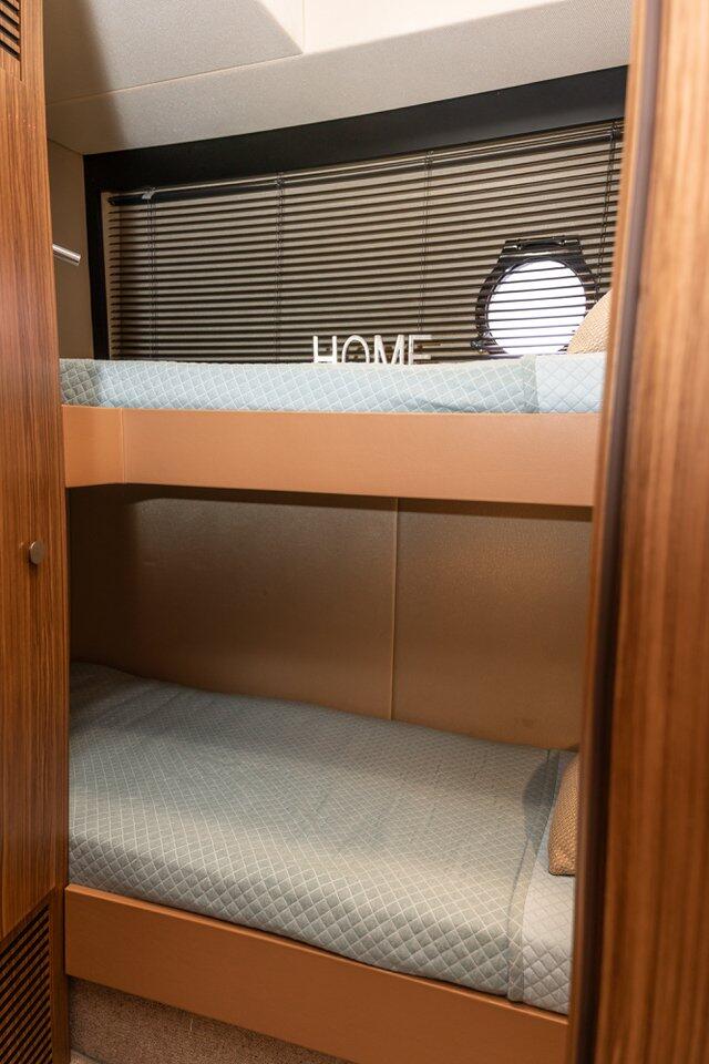 Motoryacht 