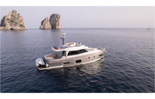 Motoryacht 