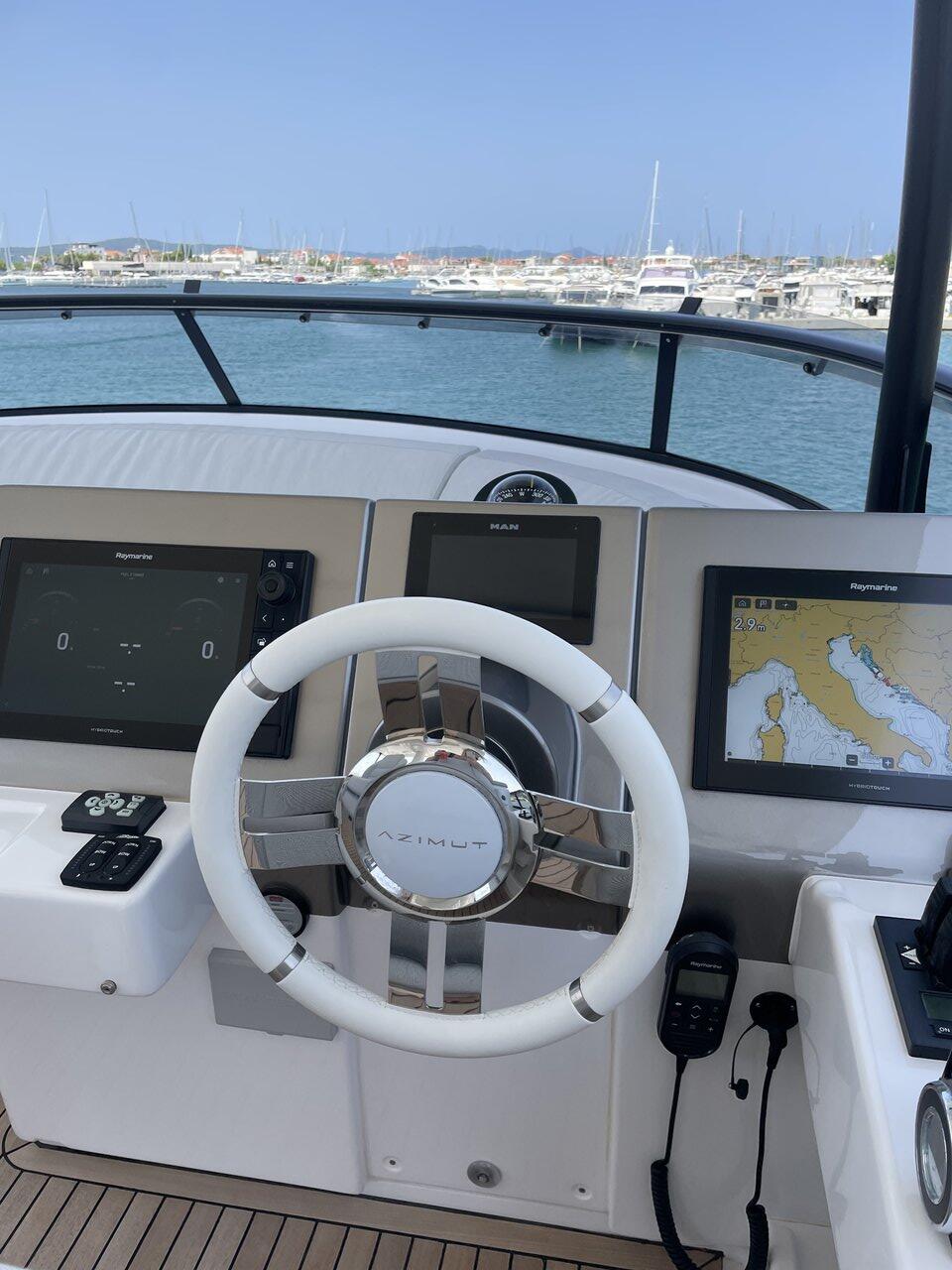 Motoryacht 
