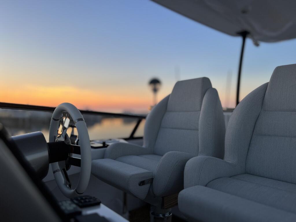Motoryacht 