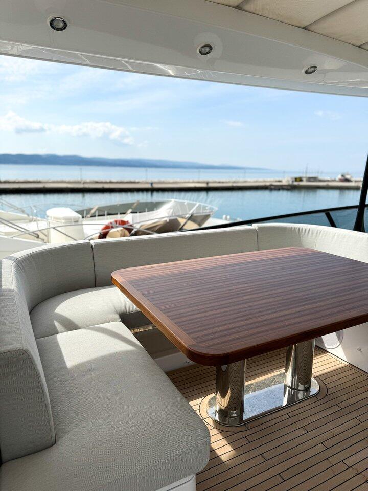 Motoryacht 