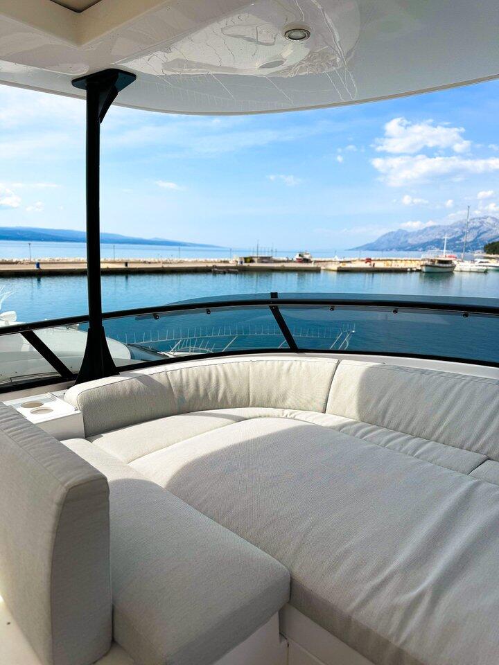 Motoryacht 