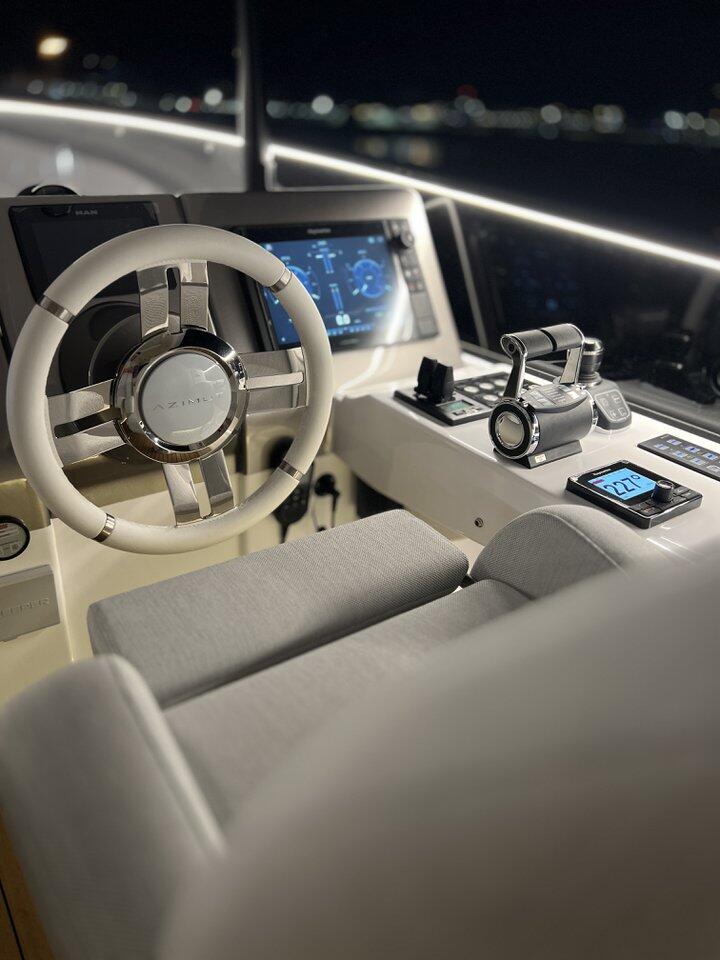 Motoryacht 