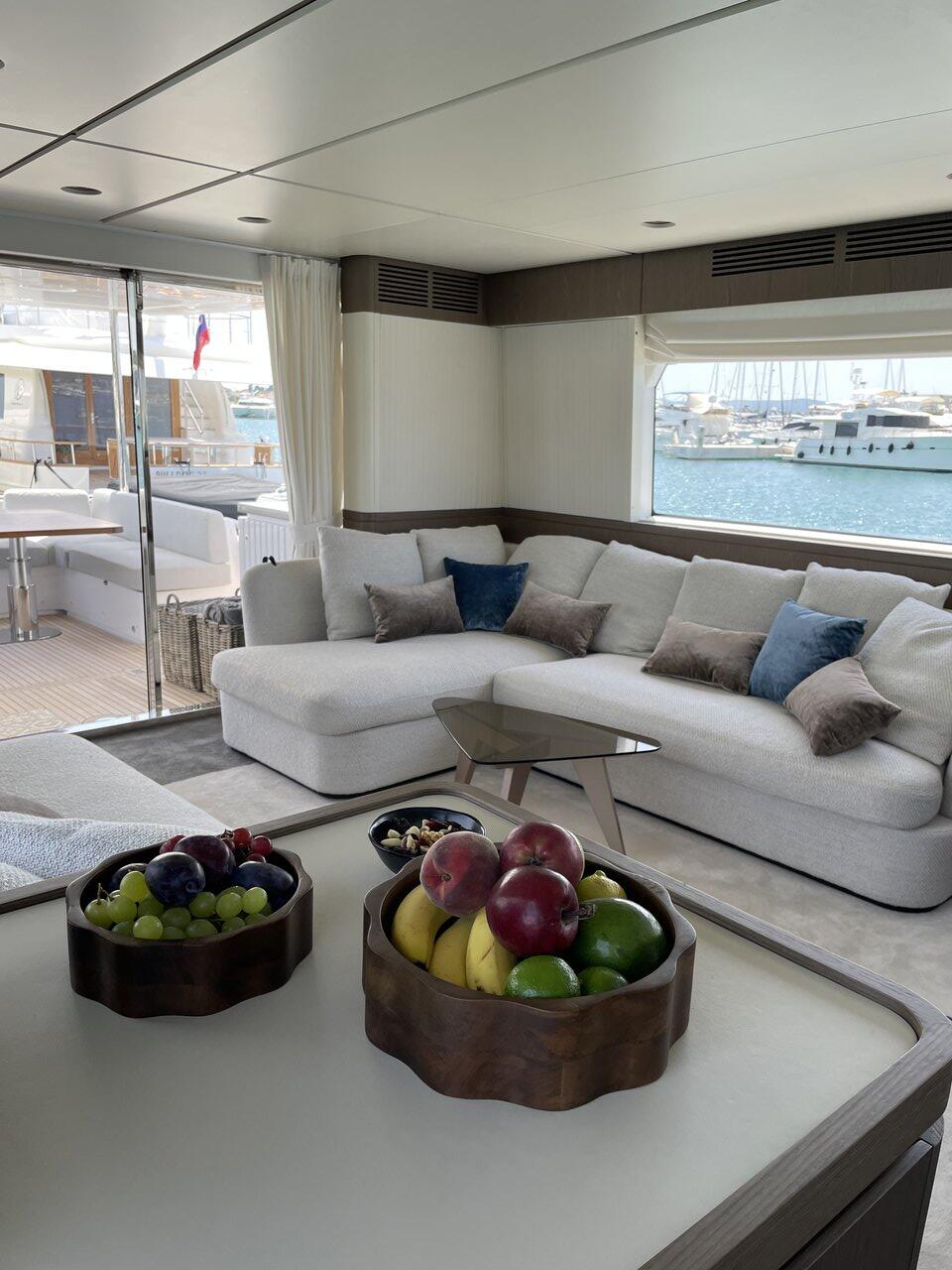Motoryacht 