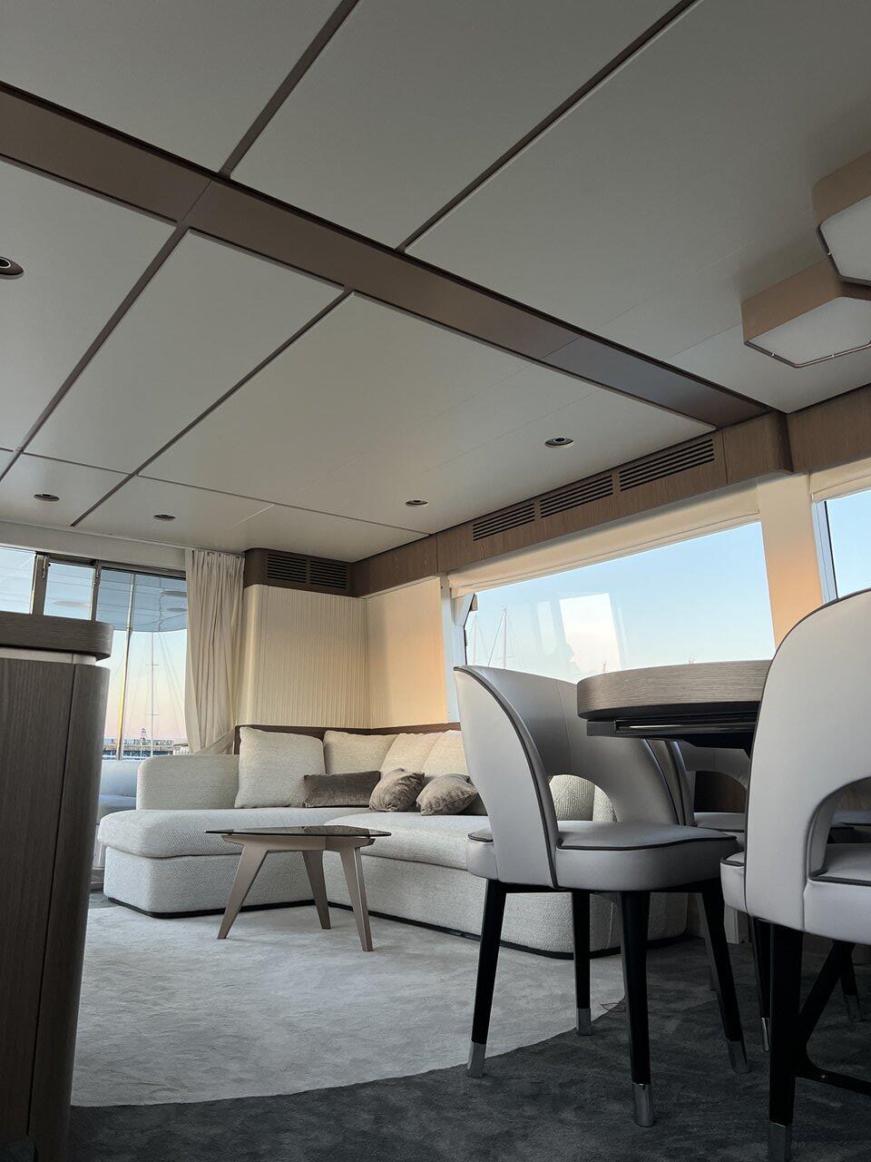 Motoryacht 