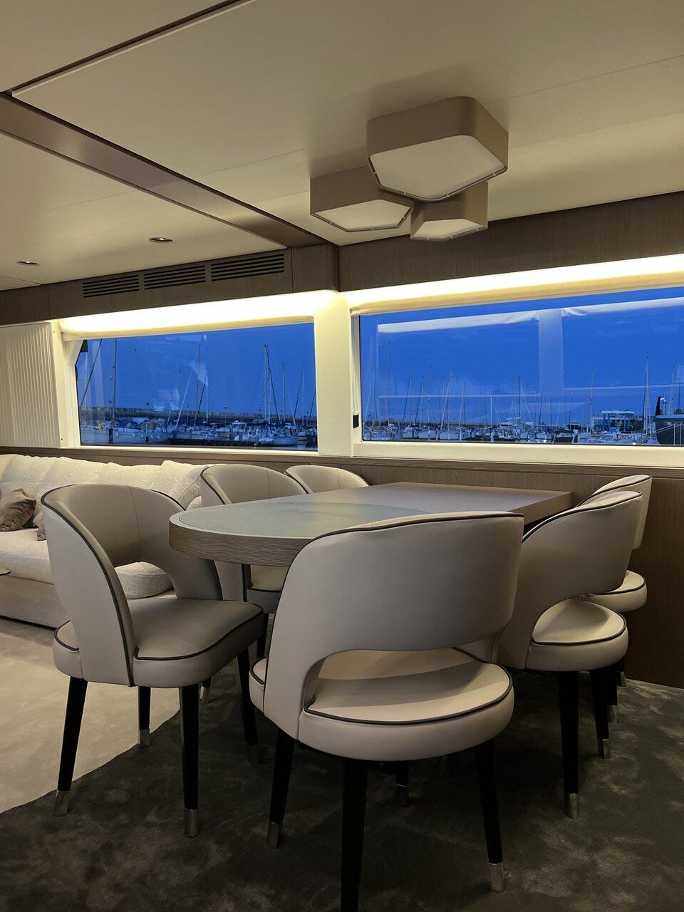 Motoryacht 