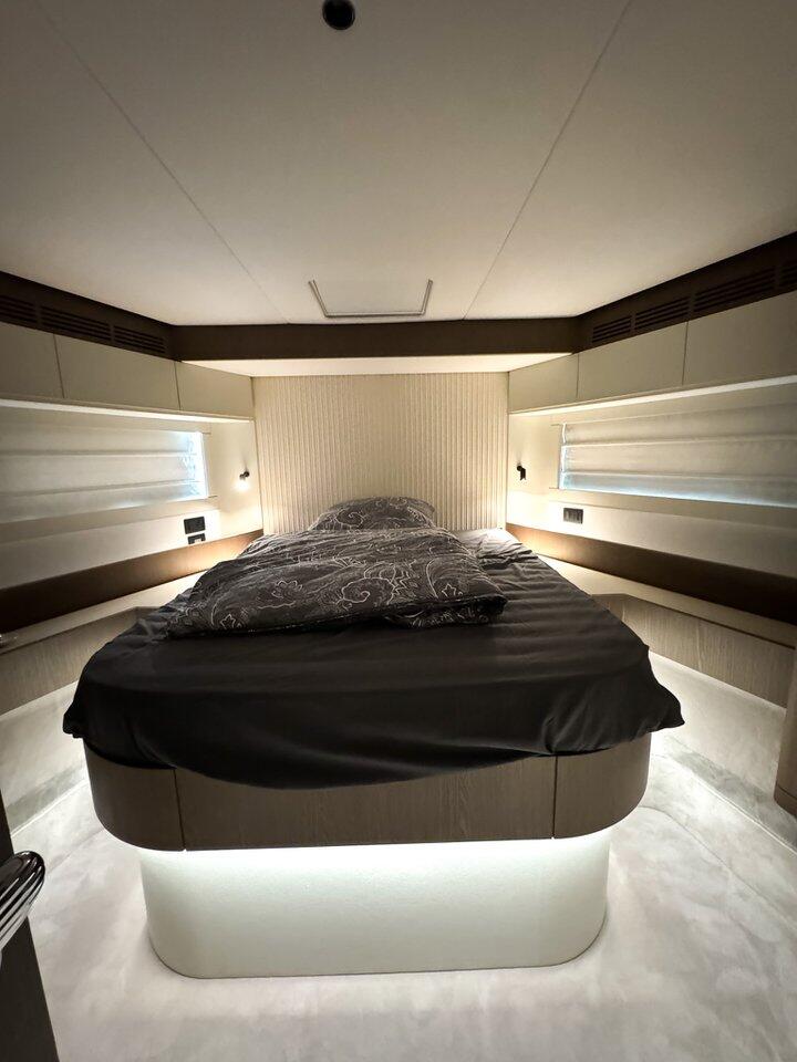 Motoryacht 