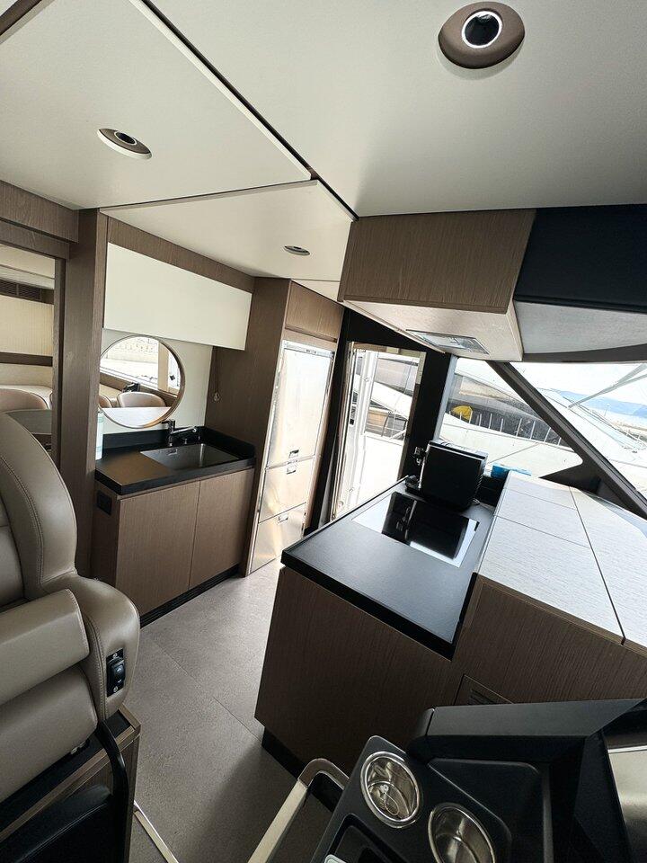 Motoryacht 