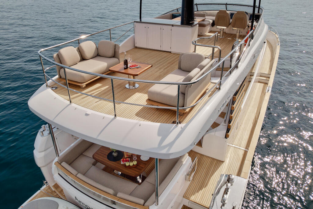 Motoryacht 