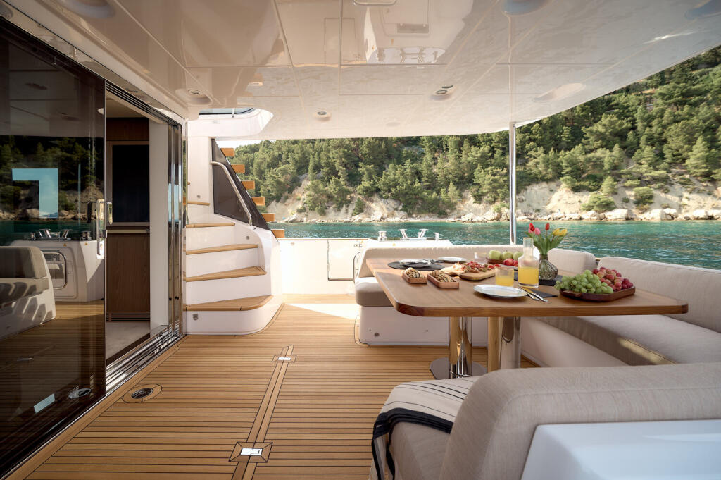 Motoryacht 