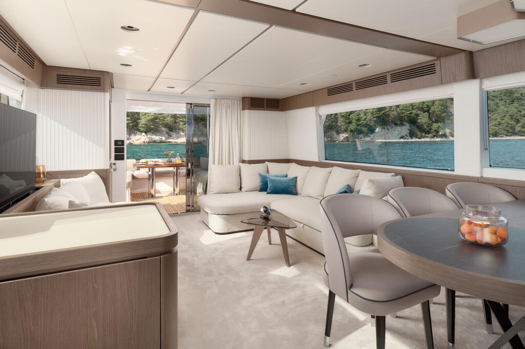 Motoryacht 