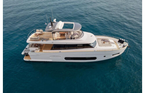 Motoryacht 