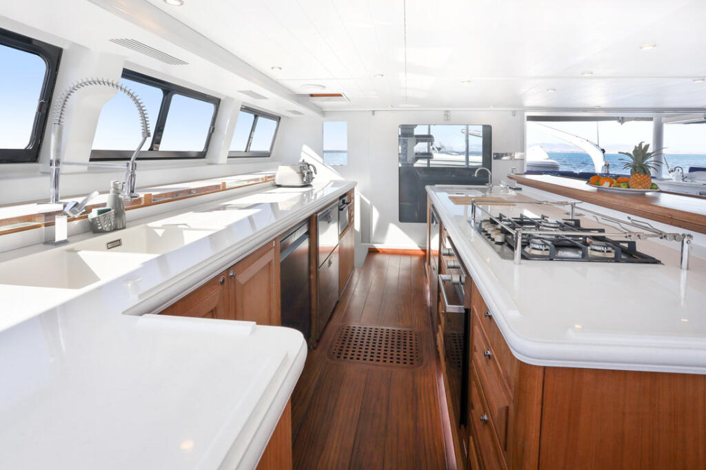 Catamaran 