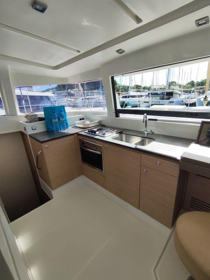 Catamaran 