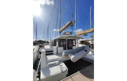 Catamaran 