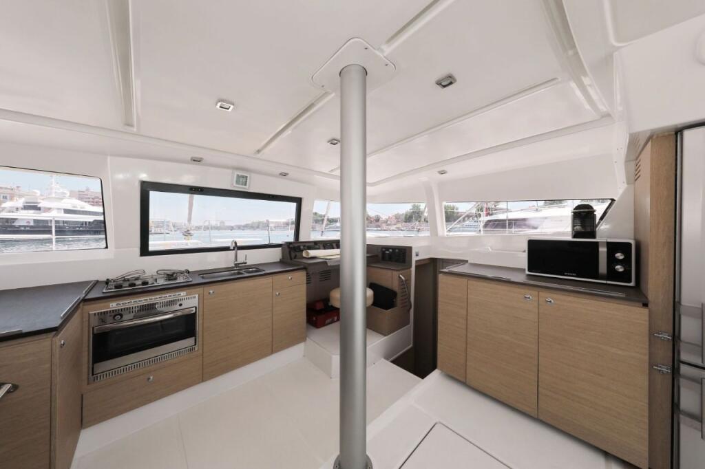 Catamaran 
