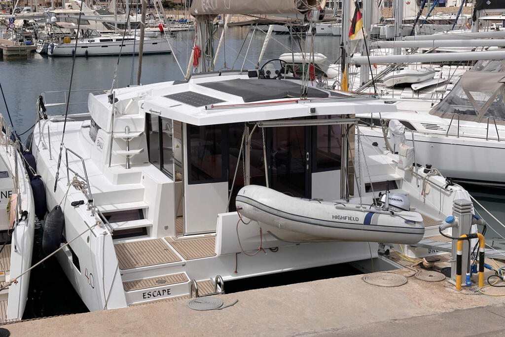 Catamaran 
