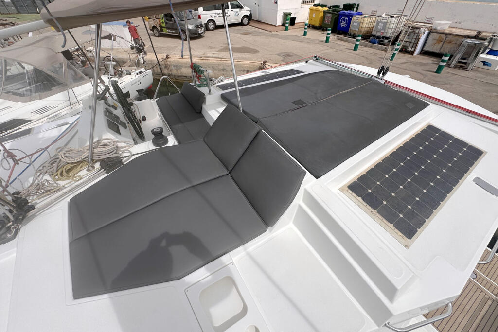 Catamaran 
