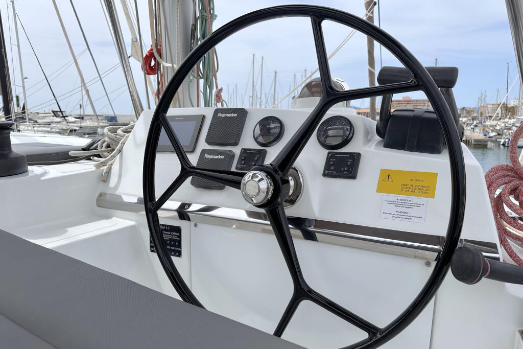 Catamaran 