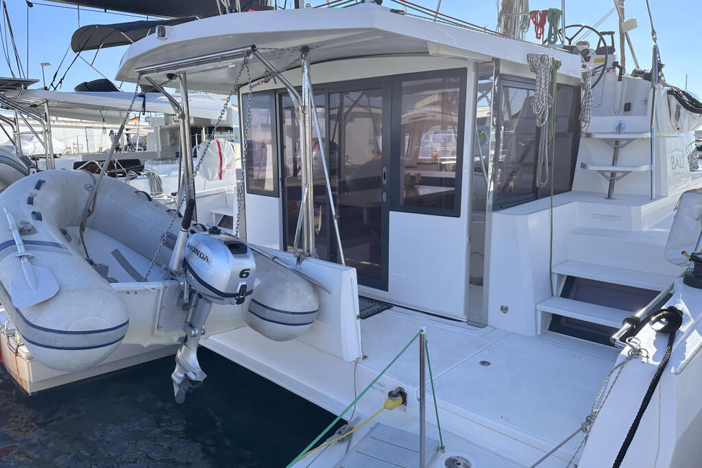 Catamaran 