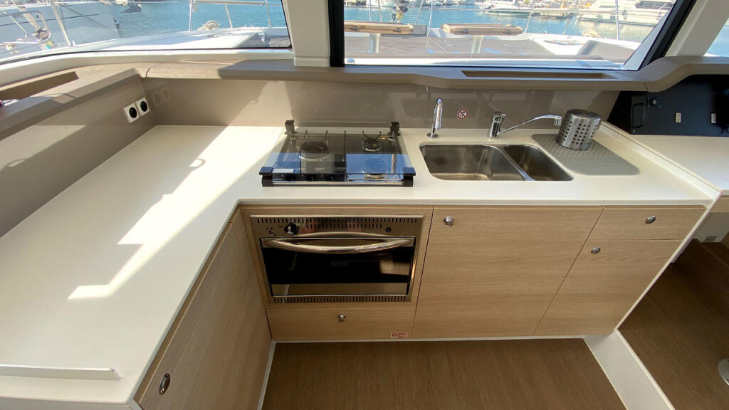 Catamaran 