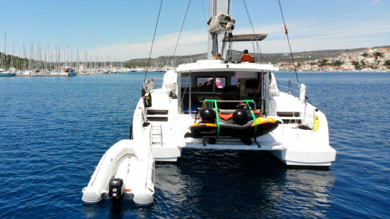 Catamaran 