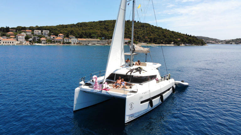 Catamaran 