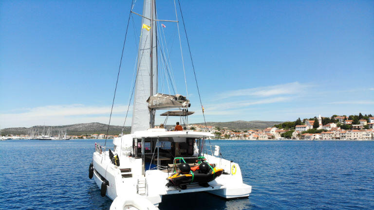 Catamaran 