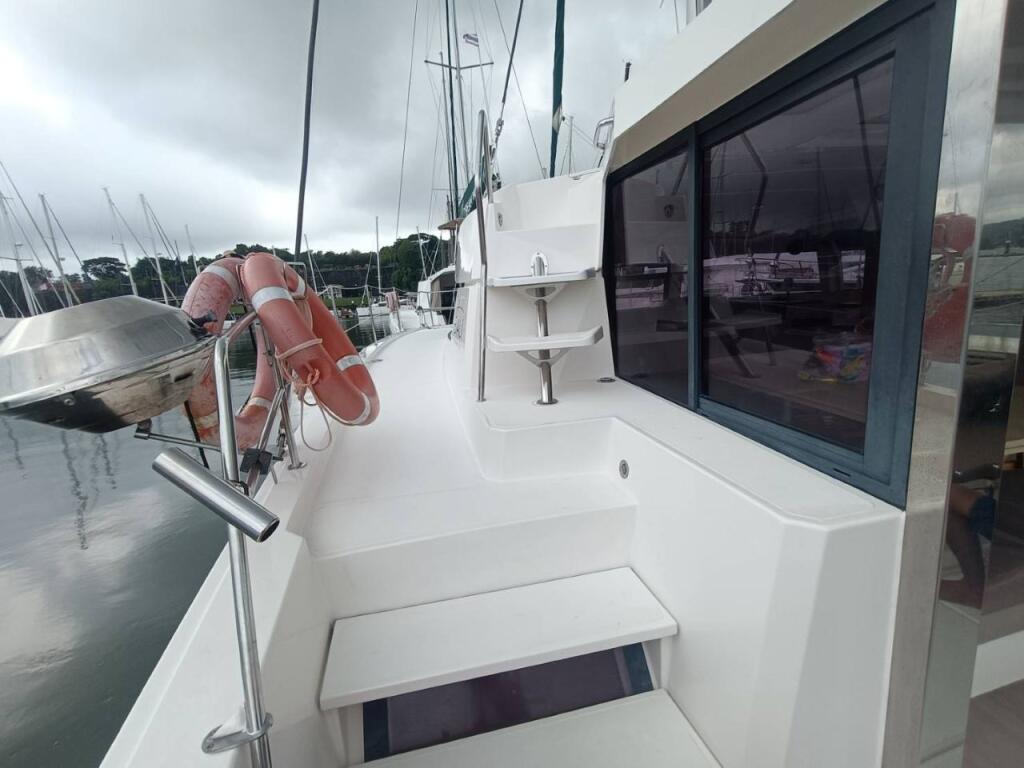 Catamaran 