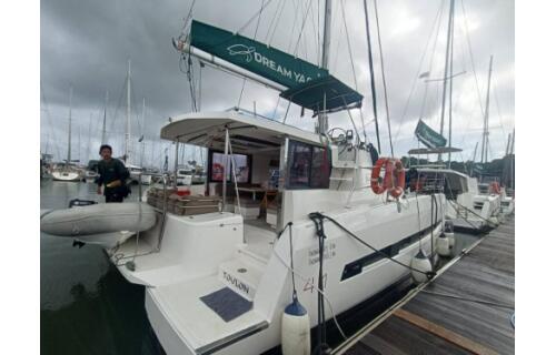 Catamaran 