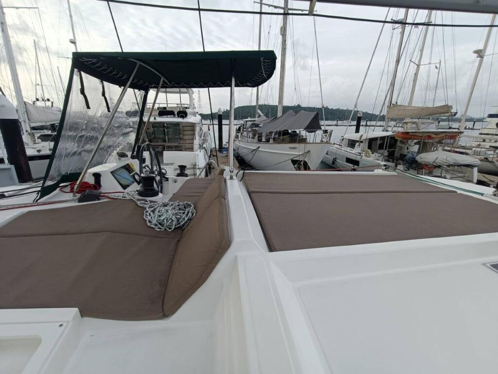 Catamaran 