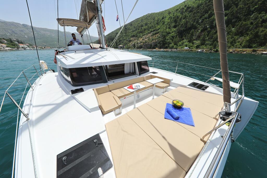 Catamaran 