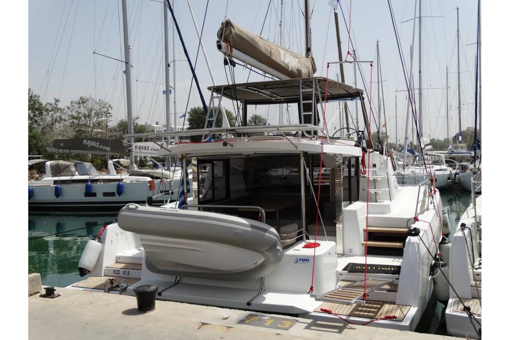 Catamaran 