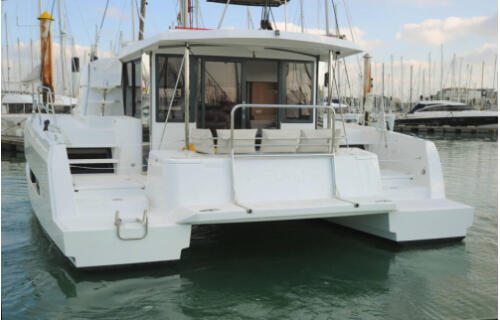 Catamaran 