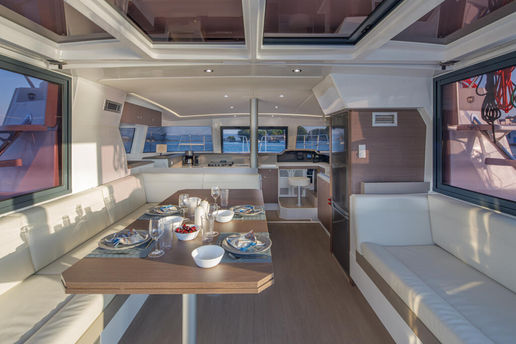 Catamaran 