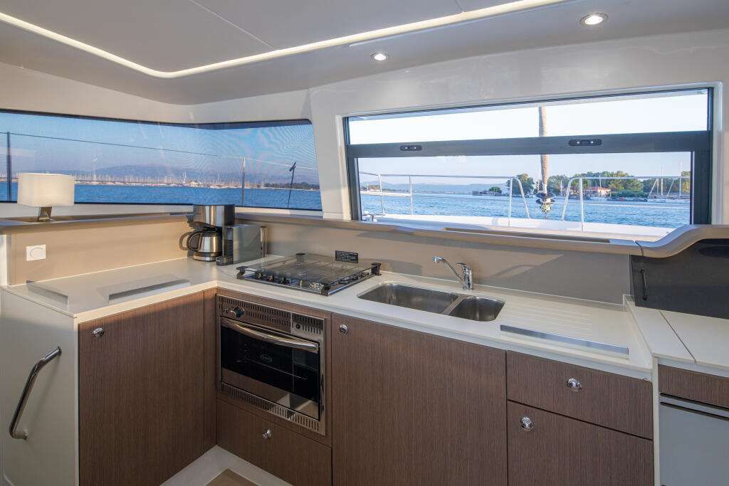Catamaran 