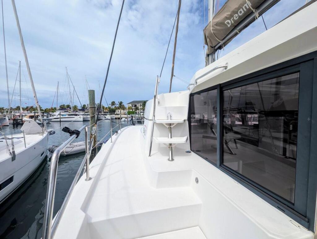 Catamaran 