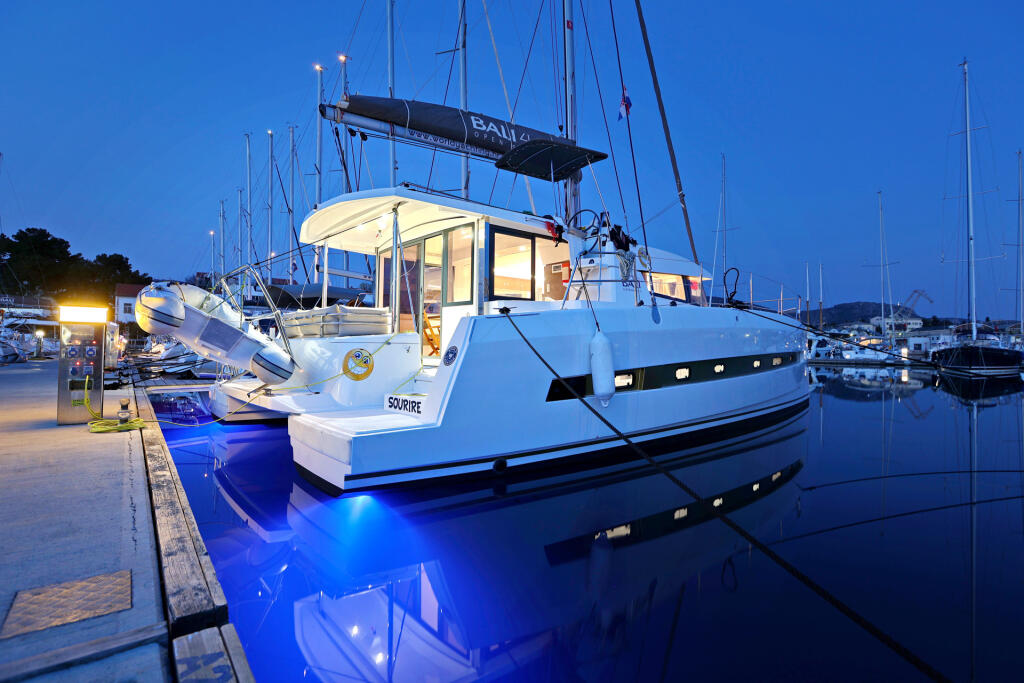 Catamaran 