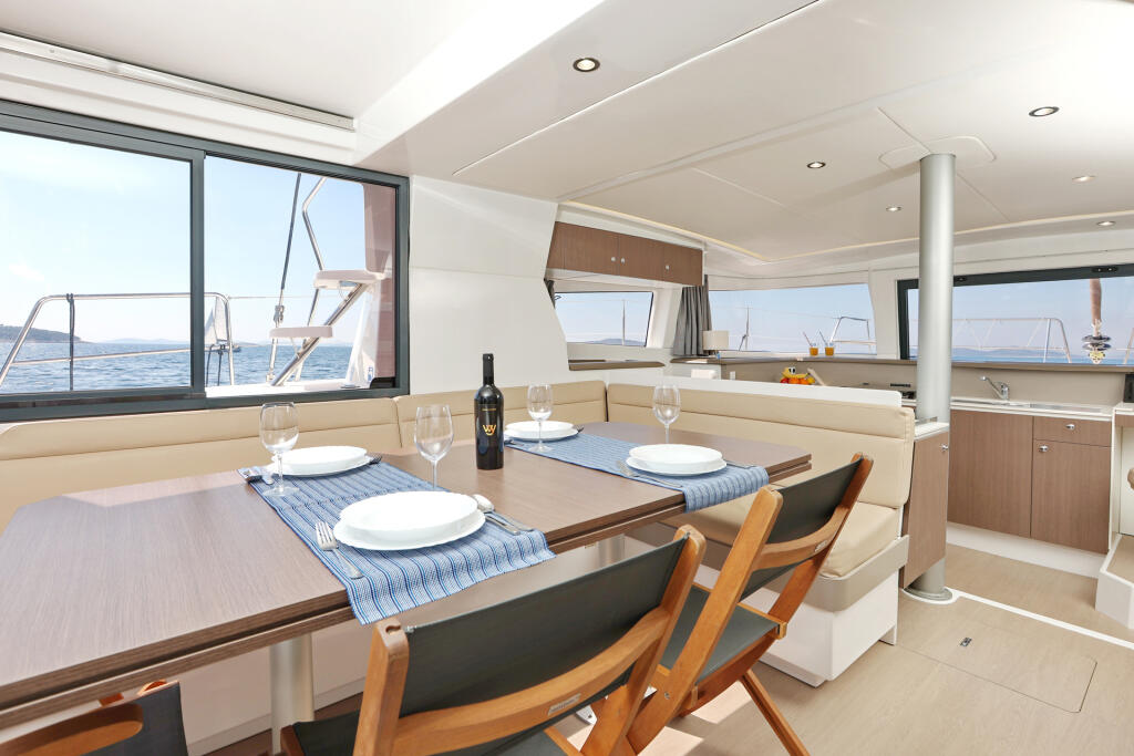 Catamaran 