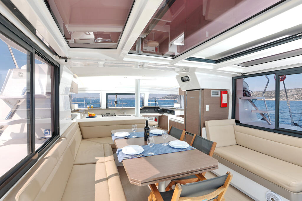 Catamaran 