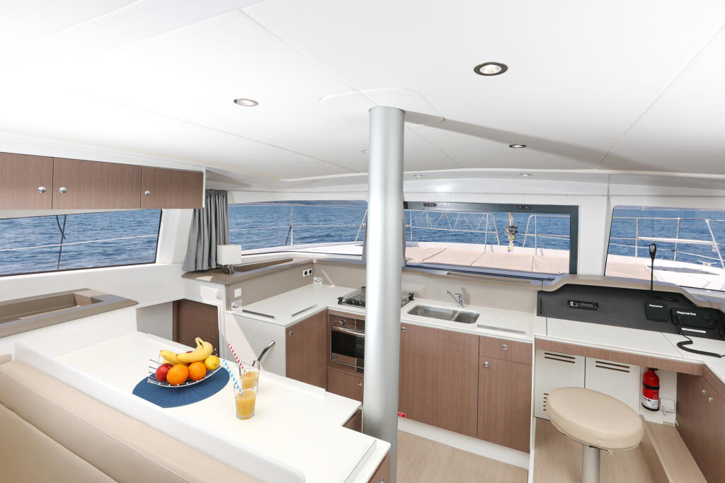 Catamaran 